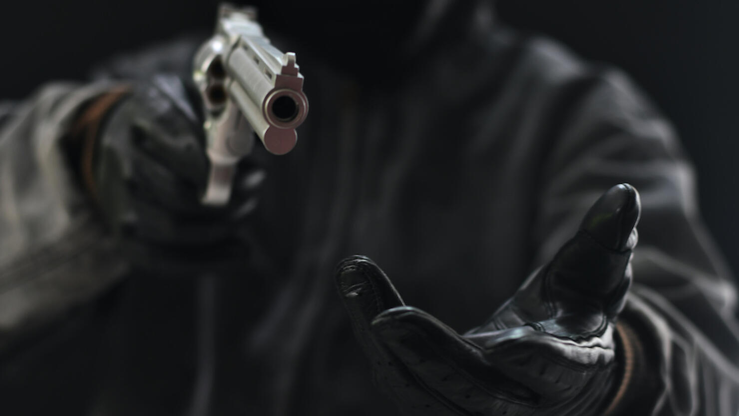 Armed robbers used the gun to robbery the money