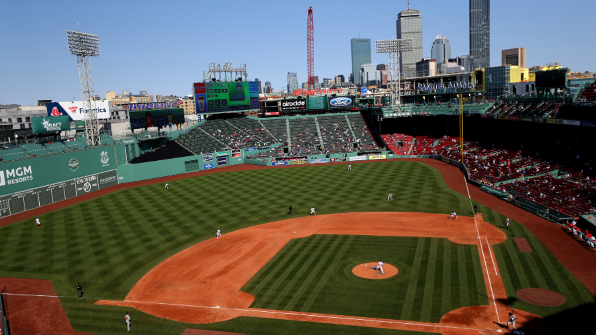 Here's where Boston's new indoor mask mandate applies at Fenway Park