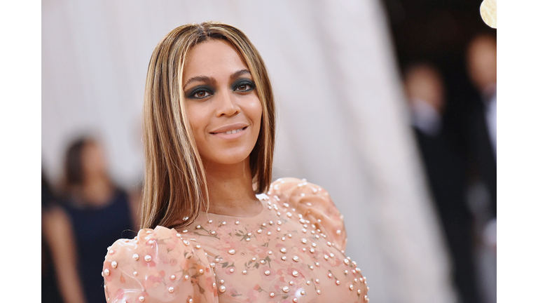 "Manus x Machina: Fashion In An Age Of Technology" Costume Institute Gala