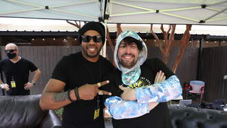 Ayron Jones Chats w/ Ayo Backstage At #BFD21