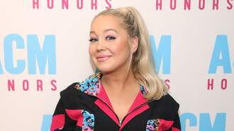 RaeLynn & Husband Josh Davis Welcome A Baby Girl 