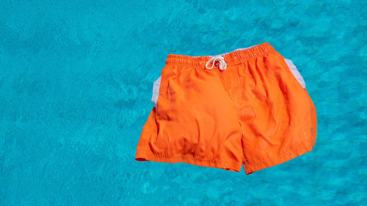 PRANK: Dad Shocked When New Swimming Trunks Suddenly Dissolve In Pool ...