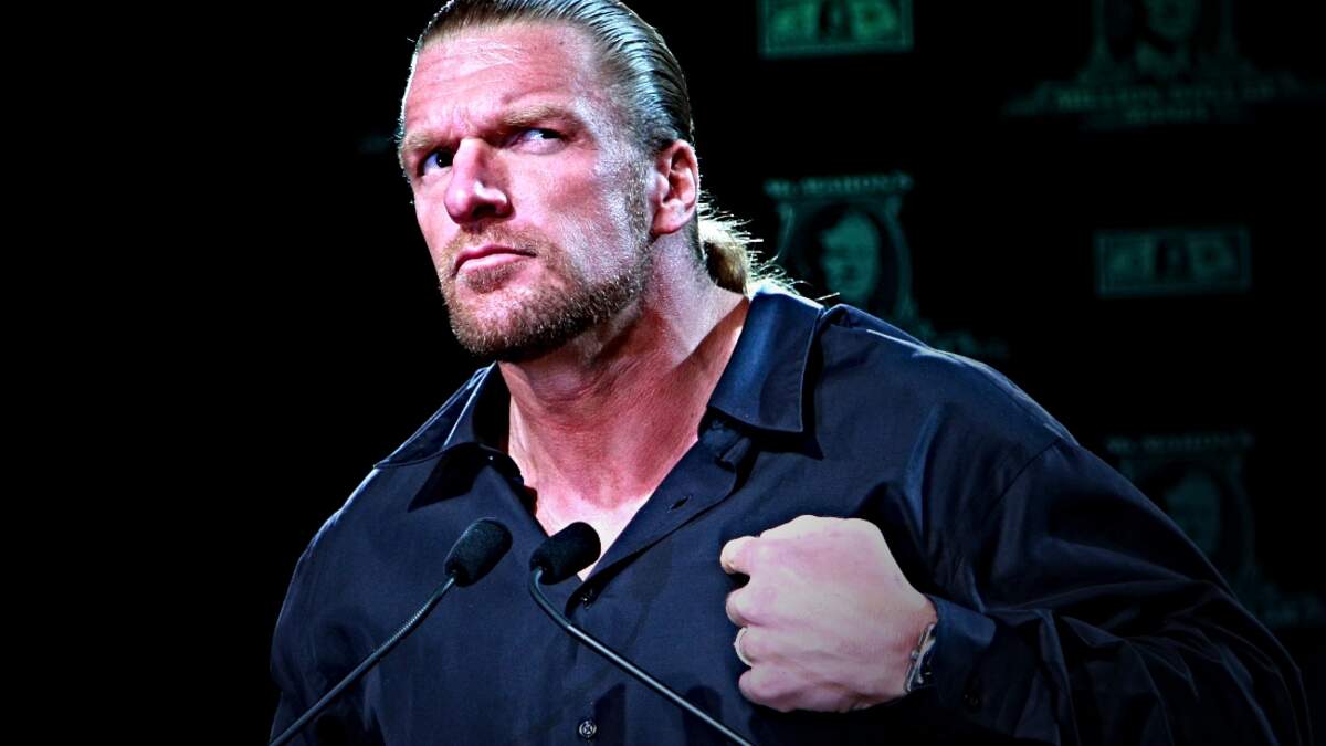 Surgery in the AM - Paul Triple H Levesque