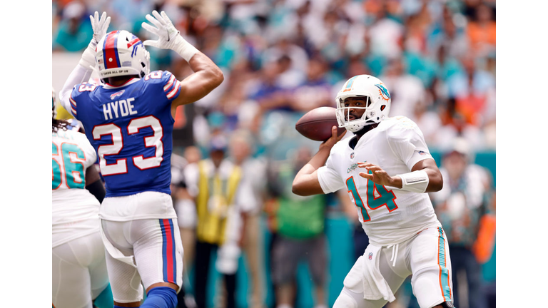 Buffalo Bills v Miami Dolphins