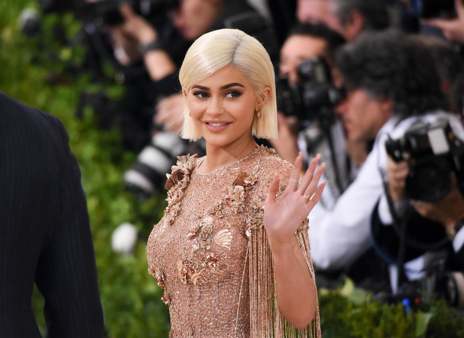 "Rei Kawakubo/Comme des Garcons: Art Of The In-Between" Costume Institute Gala - Outside Arrivals