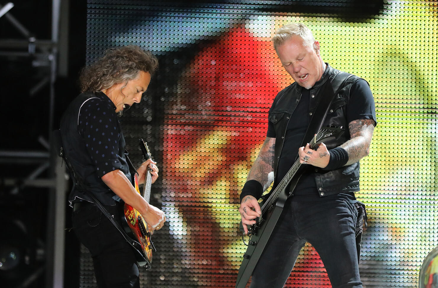 Metallica Surprises Chicago Fans With 20 Concert iHeart