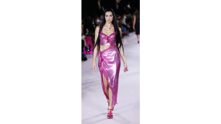 MFW: Dua Lipa makes her runway debut at Versace show - Times of India