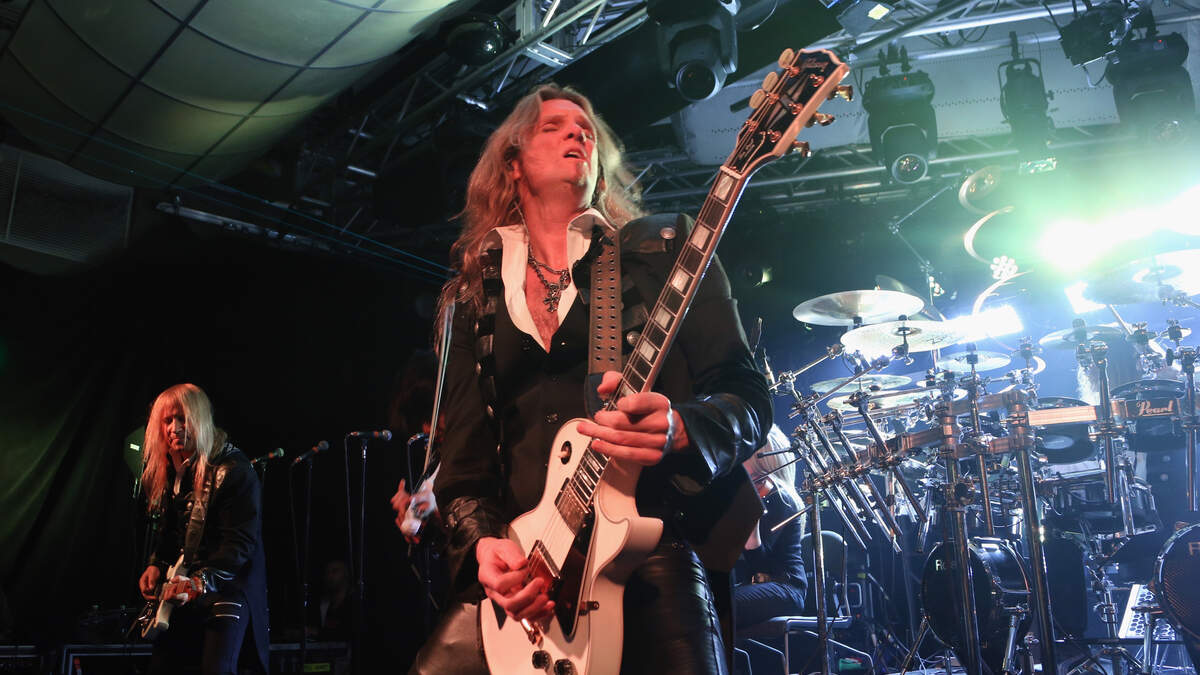 Interview with Joel Hoekstra of the Trans Siberian Orchestra | The ...