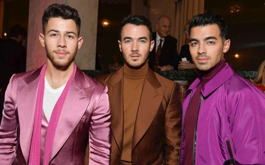 The Jonas Brothers Are Who S In Your Head In New Music Video American Top 40