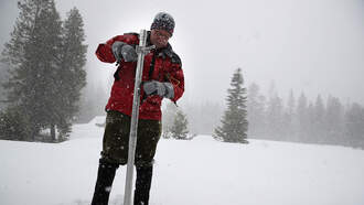 First Snow Fall Of The Season Brings Snow To The Sierra