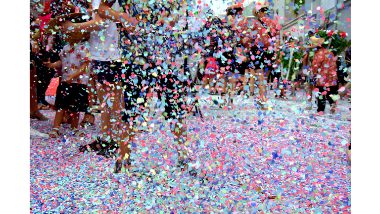 The battle of confetti