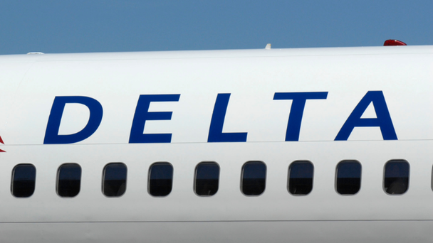 Delta Plane Slides Off Runway At Des Moines International Airport
