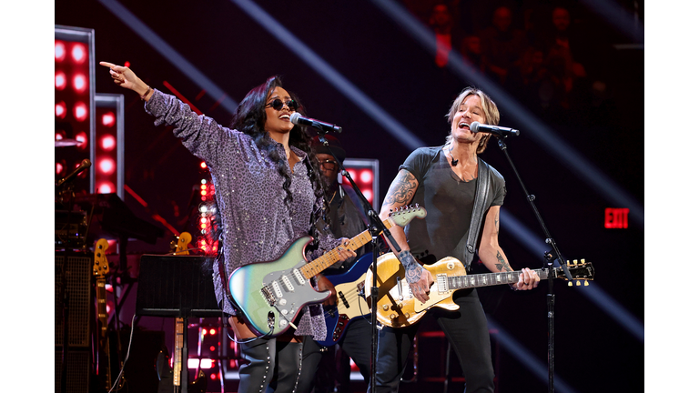 36th Annual Rock & Roll Hall Of Fame Induction Ceremony - Inside