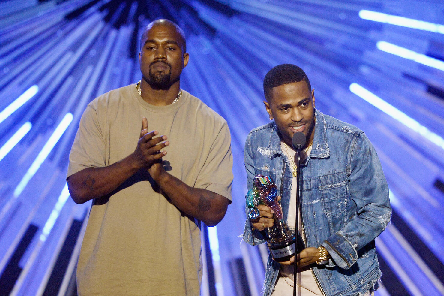 2015 MTV Video Music Awards - Fixed Show