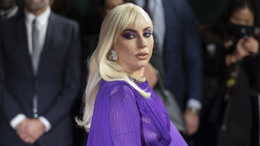 Lady Gaga Prays To Gucci & Shows Off A New Look In Her First TikTok ...