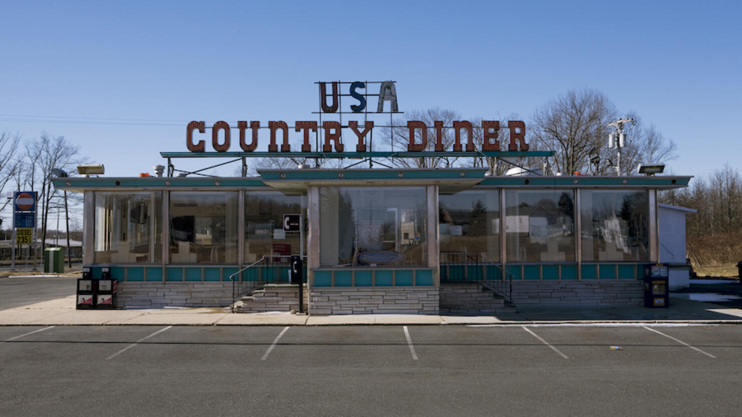 Exterior view of diner