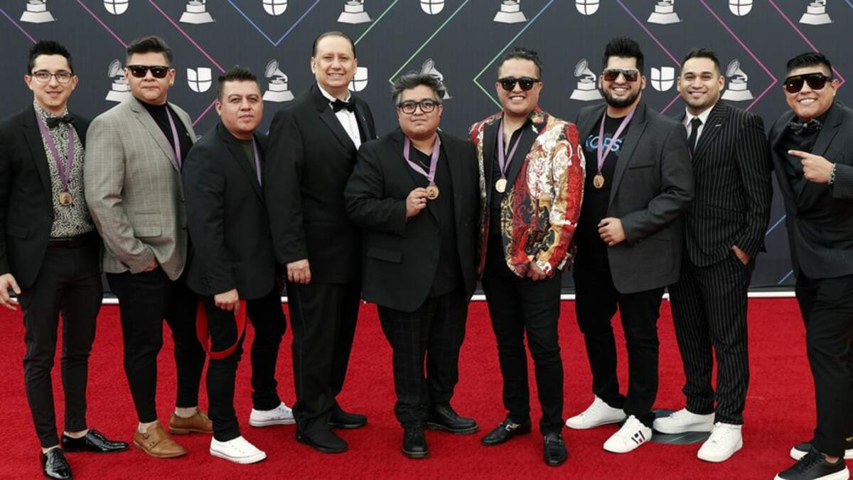 Solido returns with 'Incomparable' album with new label Good-i Music –  Tejano Nation