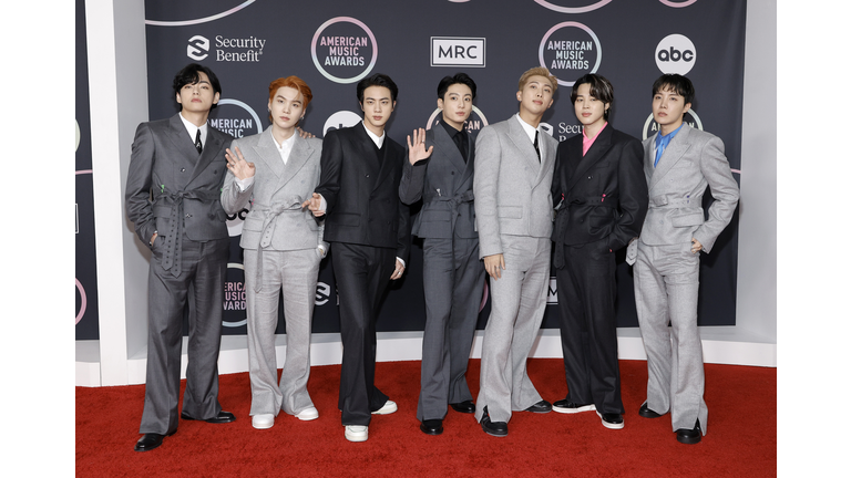 2021 American Music Awards - Arrivals