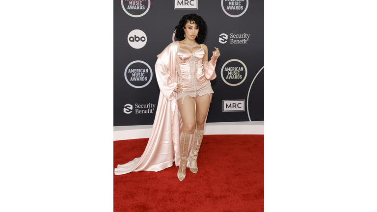 2021 American Music Awards - Arrivals