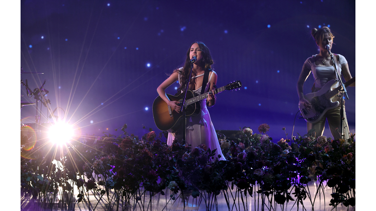 2021 American Music Awards - Fixed Show