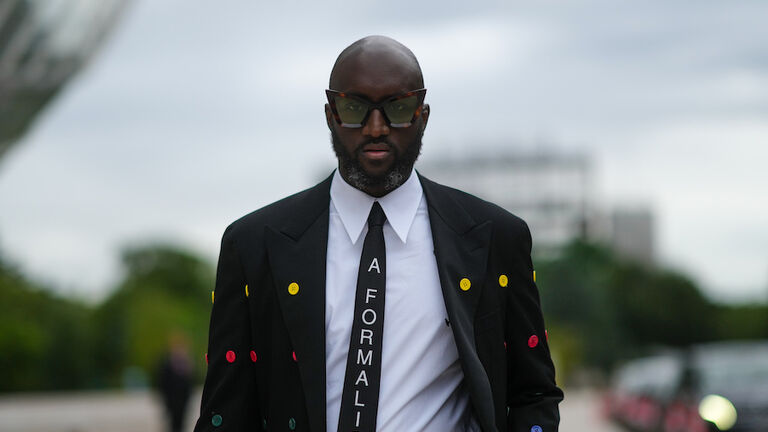 Street Style - Paris Fashion Week - Haute Couture Fall/Winter 2021/2022 : Day One