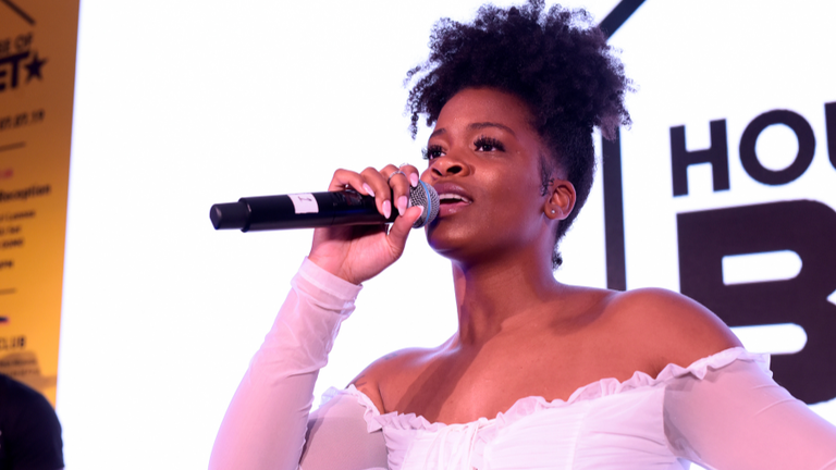 Ari Lennox