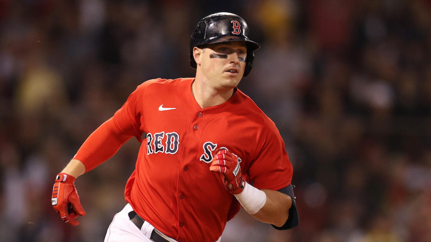 Red Sox trade Hunter Renfroe to Brewers for Jackie Bradley Jr