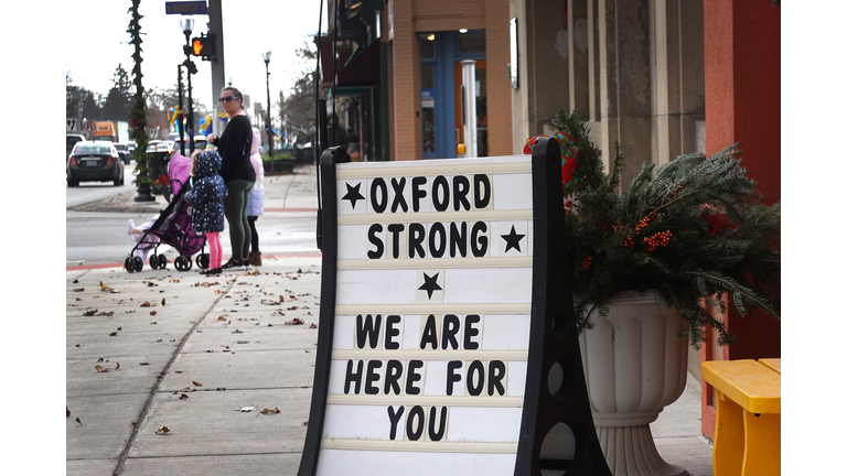 Shooting At Oxford High School In Michigan Leaves 4 Students Dead