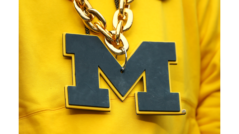 Ohio State v Michigan