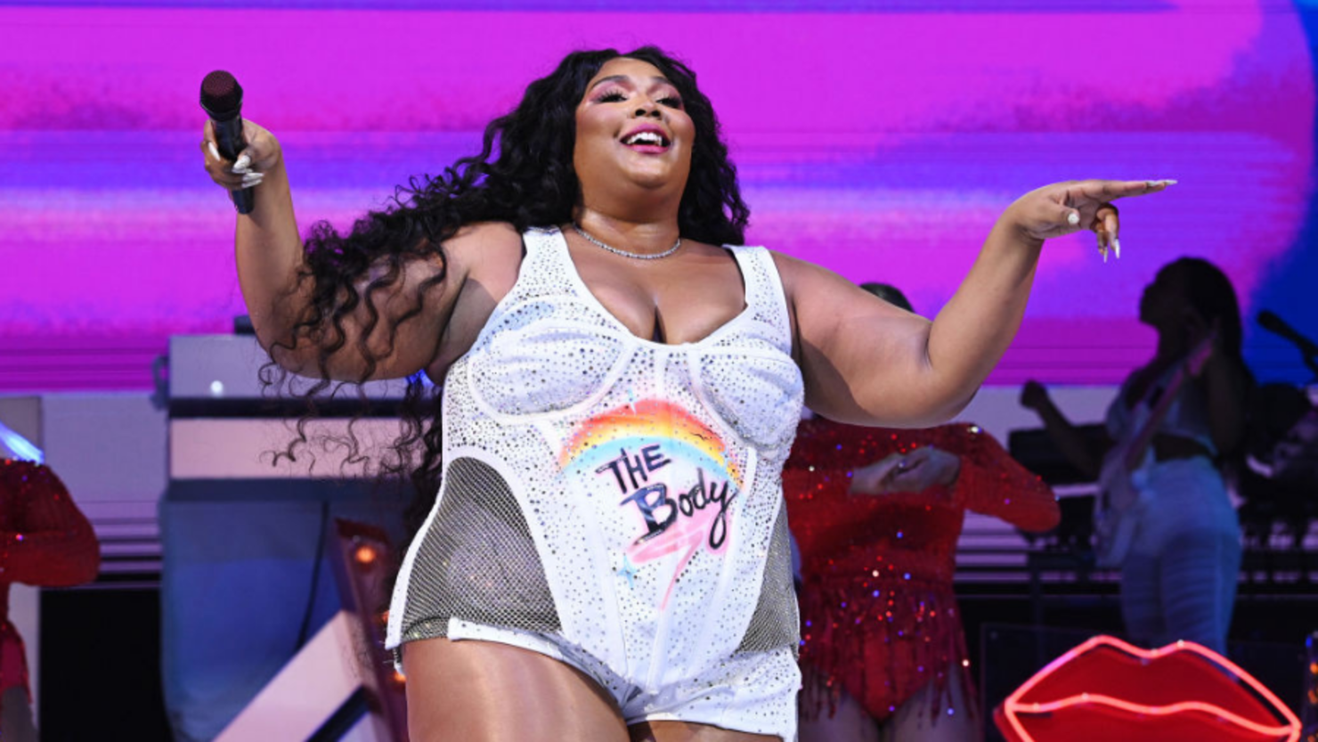 Is Lizzo dating Drake? Here's why singer name-dropped rapper on