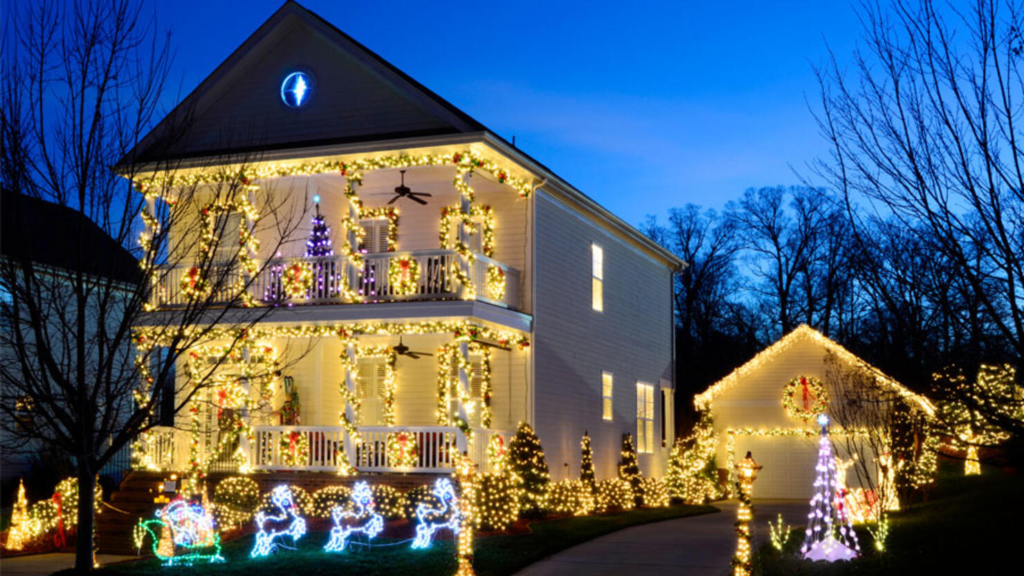 Christmas Vacation movie, Exterior Illumination Expert, Clar