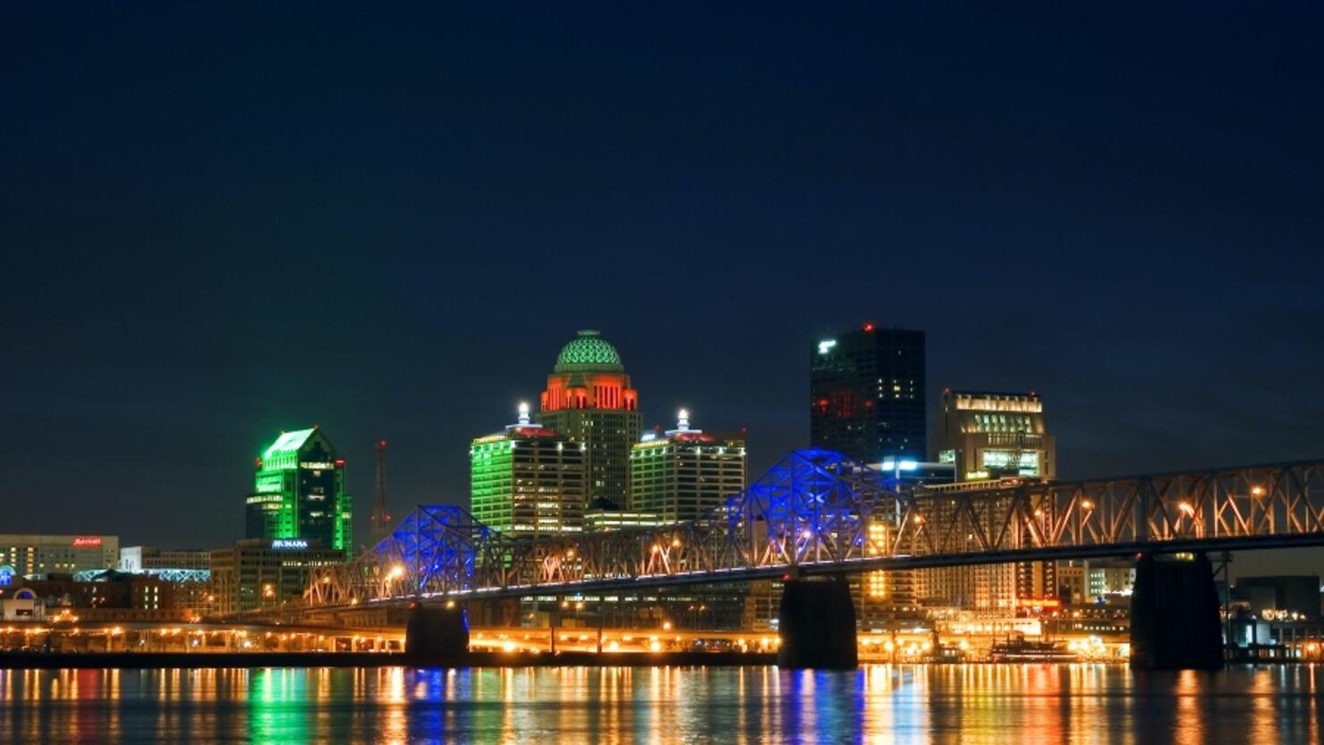 Louisville Christmas Lights 2022 Louisville Ranked Among Top 50 Places To Travel In 2022 | Iheart