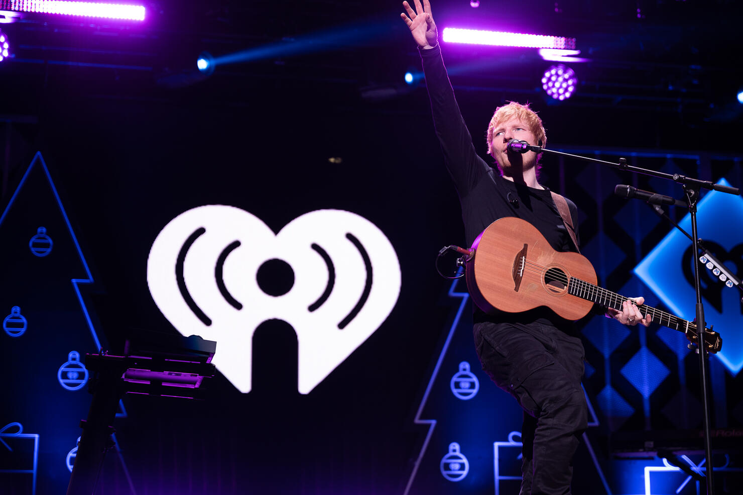 Ed Sheeran Takes The Stage As A One-Man Band At The iHeartRadio Jingle Ball  | iHeart