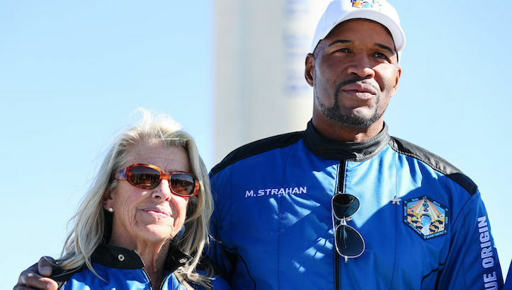 Rescheduled Launch Sends Michael Strahan into Space