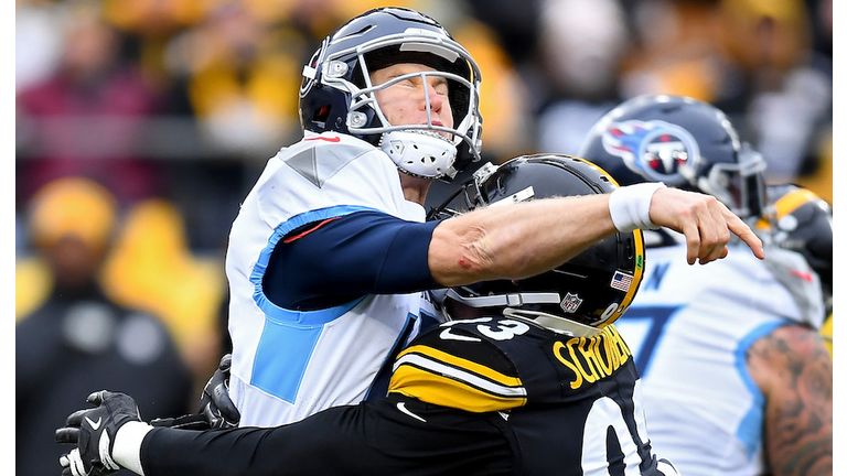 Tennessee Titans v Pittsburgh Steelers