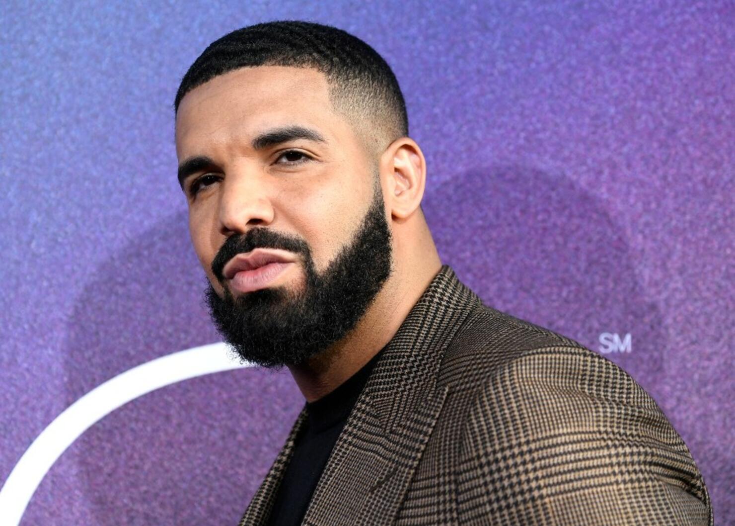 Drake Debuts New Tattoo Of Designer Virgil Abloh 1 Month After Death –  Hollywood Life