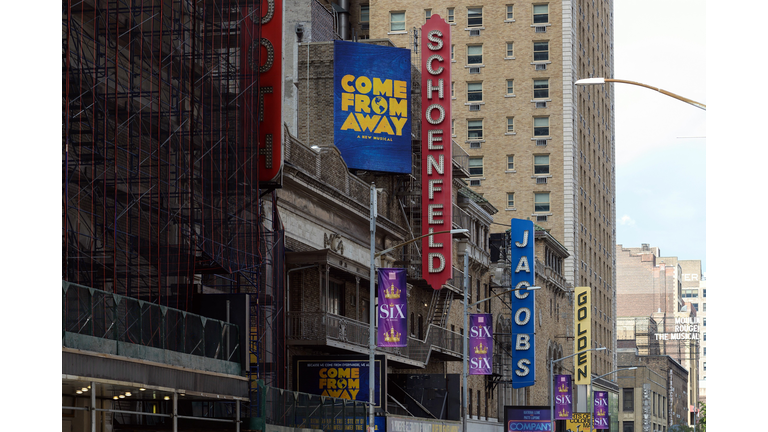 US-ENTERTAINMENT-HEALTH-VIRUS