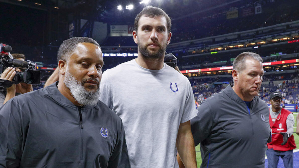 CFP championship: Andrew Luck looks skinny at title game