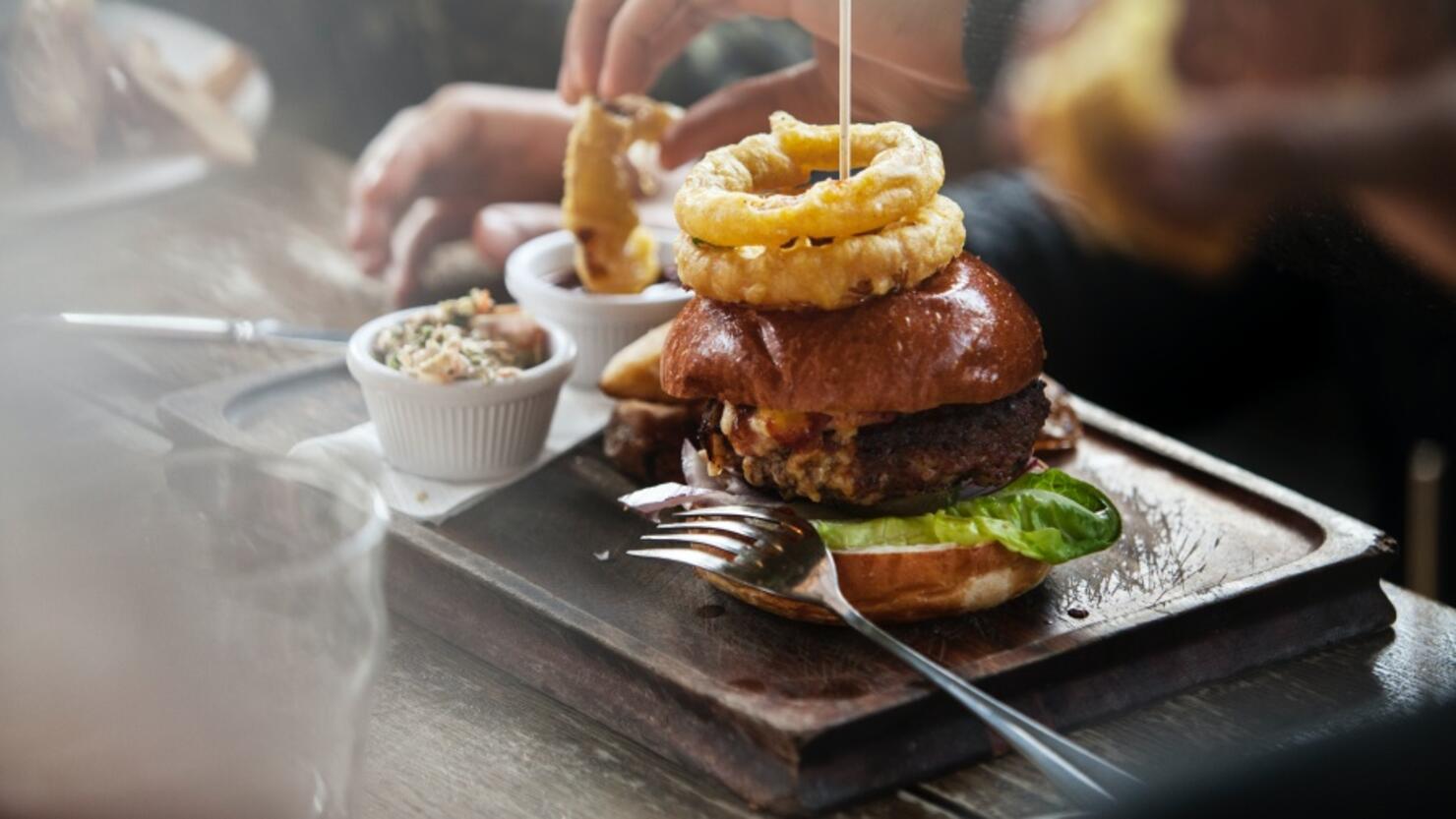 This Is The Best Burger In All Of Arizona iHeart