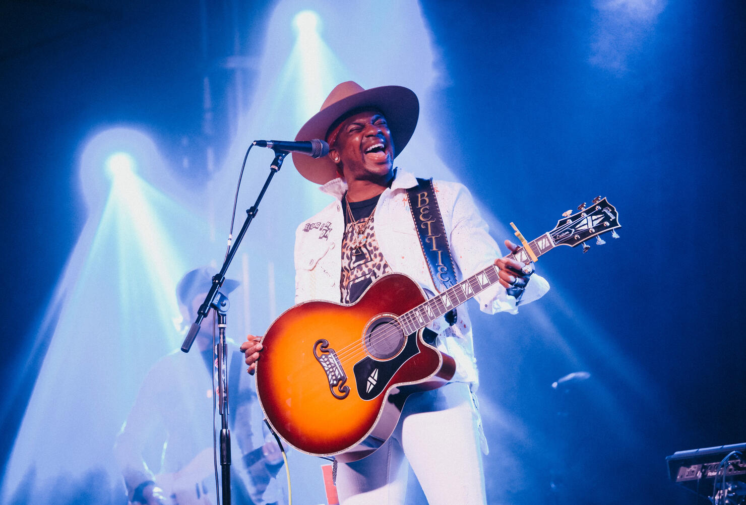 Dustin Lynch With Special Guests: Jimmie Allen And LOCASH Live Stream Concert - Nashville, TN