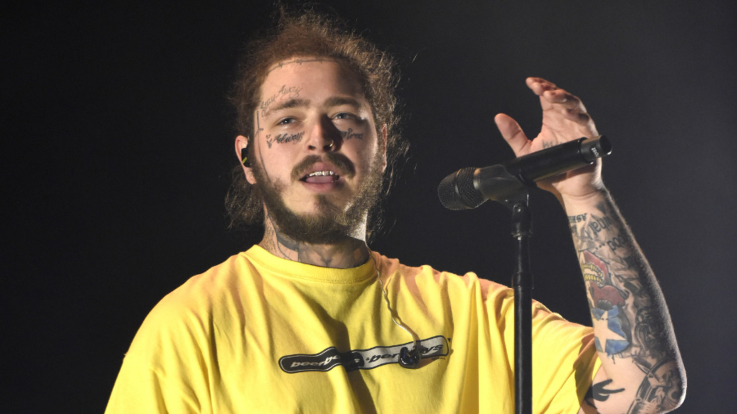 Post Malone Opens Up About Burnout And Anxiety: 'I'm Trying To Rebuild' |  iHeart