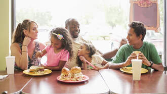 This Louisiana Eatery Is The Best Family-Friendly Restaurant In The State