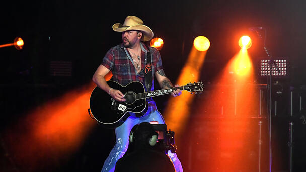 Jason Aldean Says His Latest Single 'Takes Me Back' To High School Days