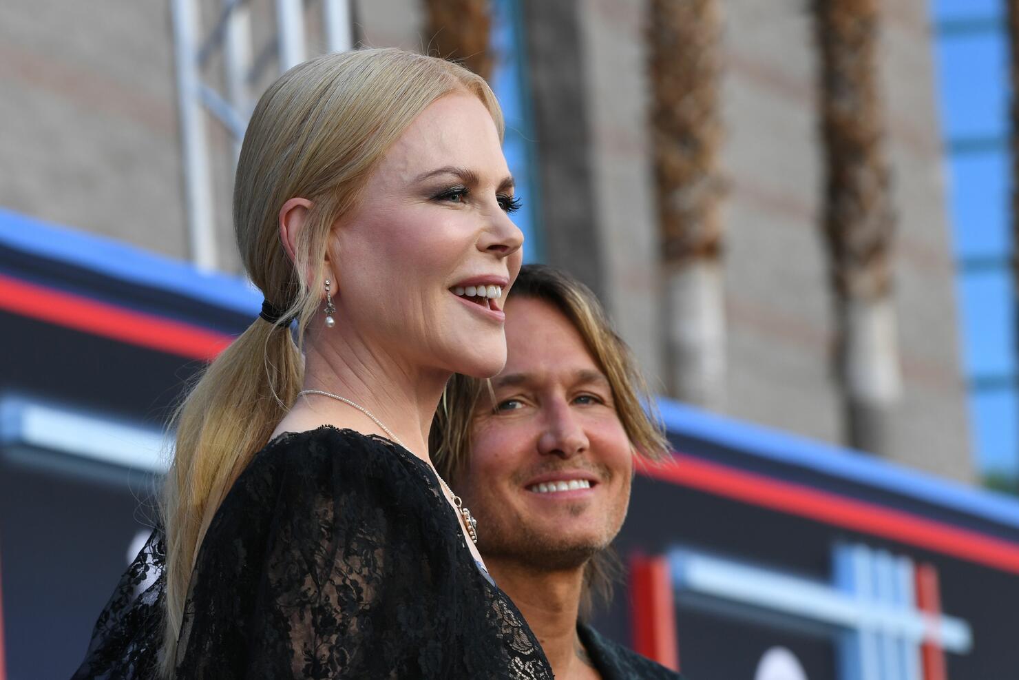 US-ENTERTAINMENT-MUSIC-COUNTRY-AWARD-ARRIVALS