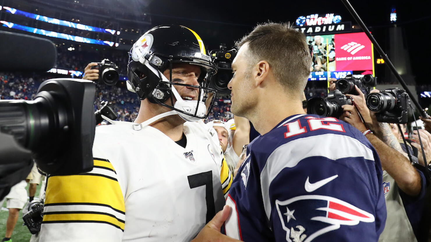 Pittsburgh Steelers v¬†New England Patriots