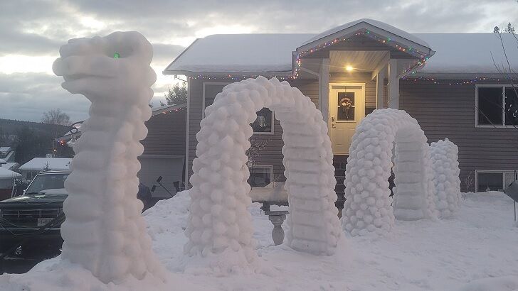 Canadian Woman Creates Massive 'Snowgopogo' on Front Lawn
