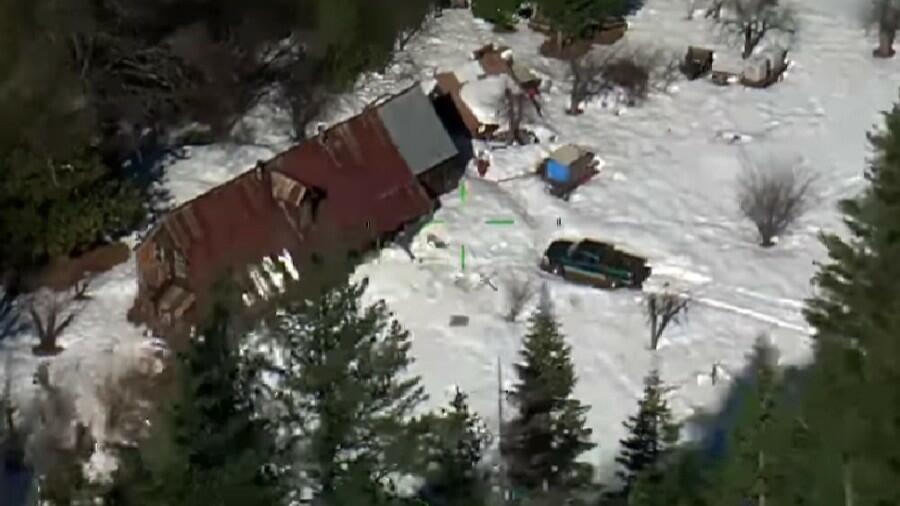 Couple Rescued After Being Trapped In Cabin By Heavy Snow For 2 Months ...