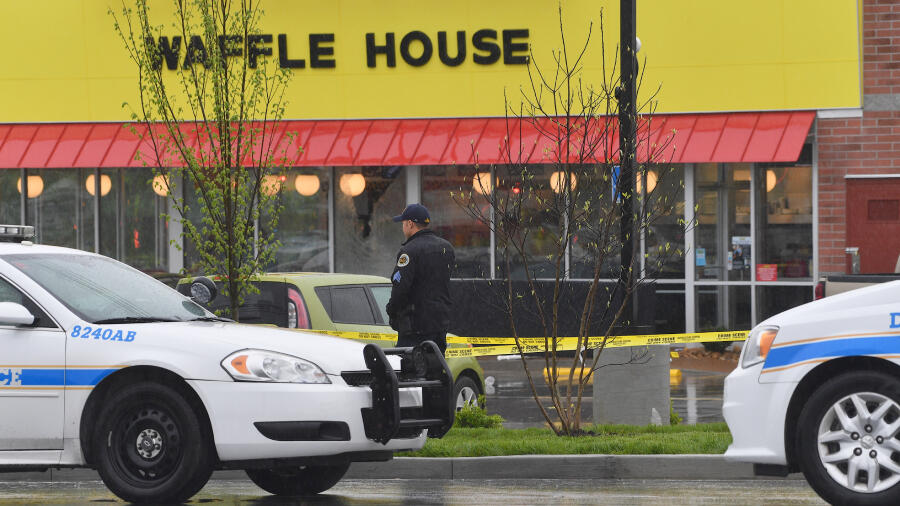 Tennessee Jury Reaches Verdict In Trial Of Accused Waffle House Shooter Iheart 6266