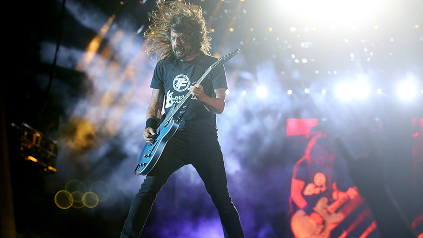 Foo Fighters Will Perform Virtual Reality Concert On Super Bowl