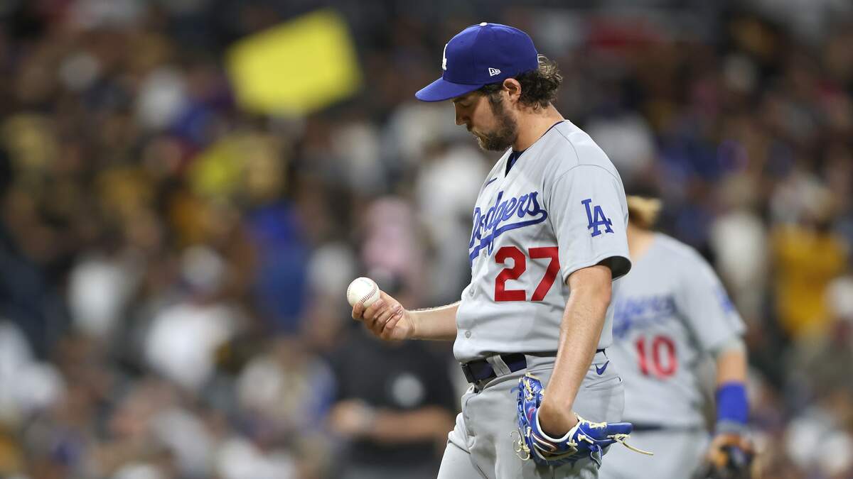 Dodgers preview: Trevor Bauer in road trip finale + uniform